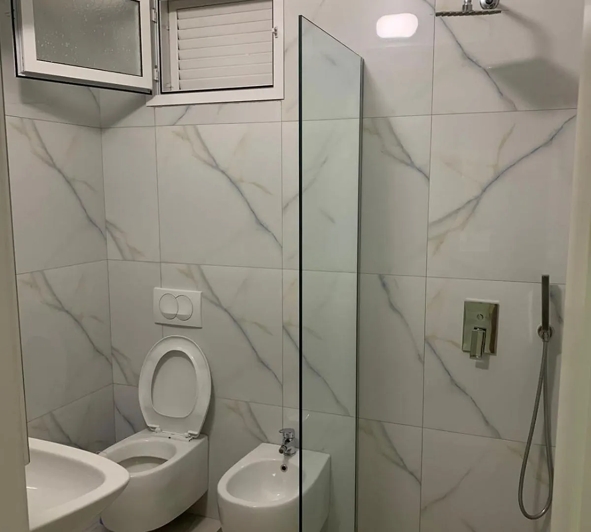 Apartamente Joni Vlorë